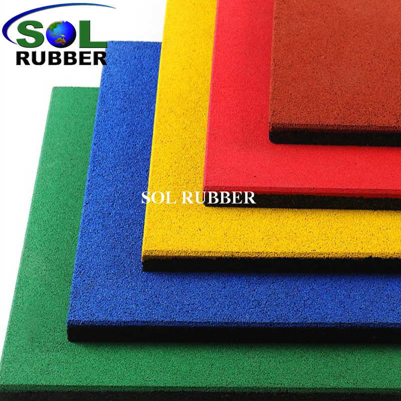 Padded Granular Square Rubber Tile Sports Flooring in Outdoor Playground  Stock Photo - Image of park, soft: 180136678