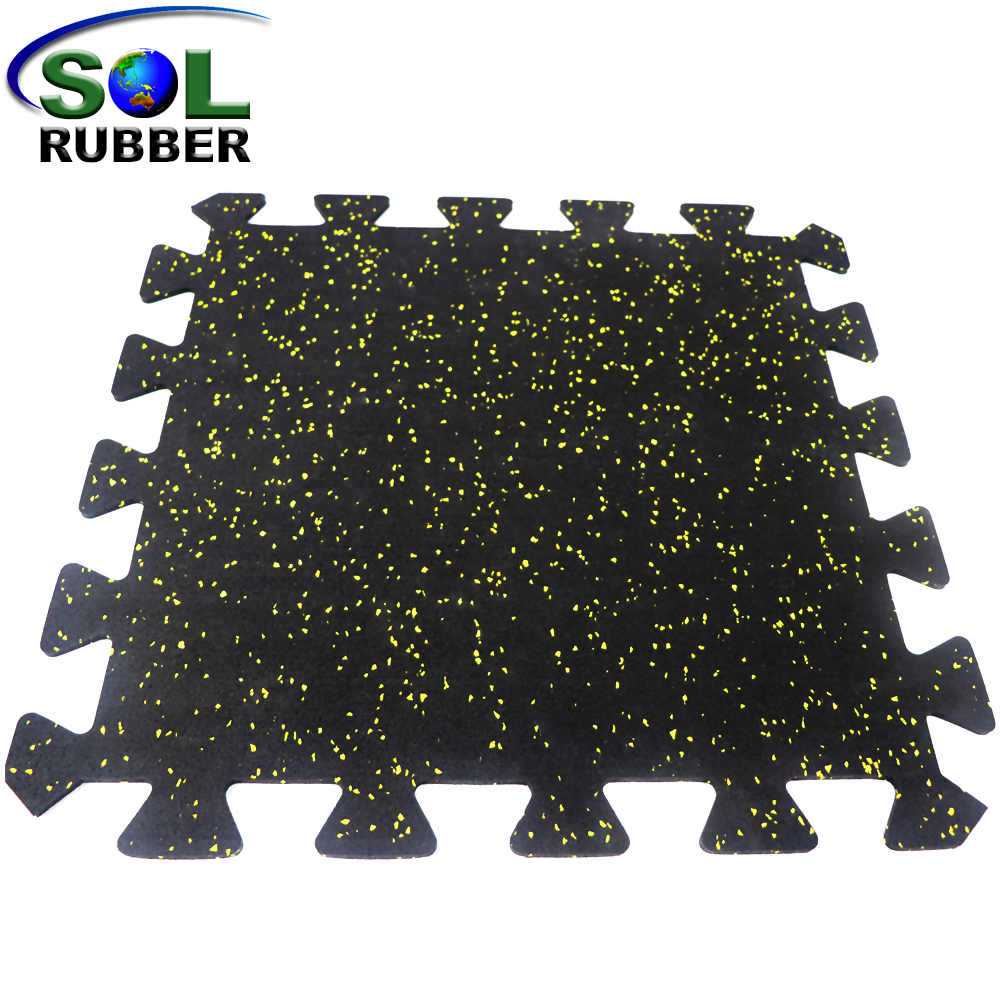 interlocking rubber mats (4)