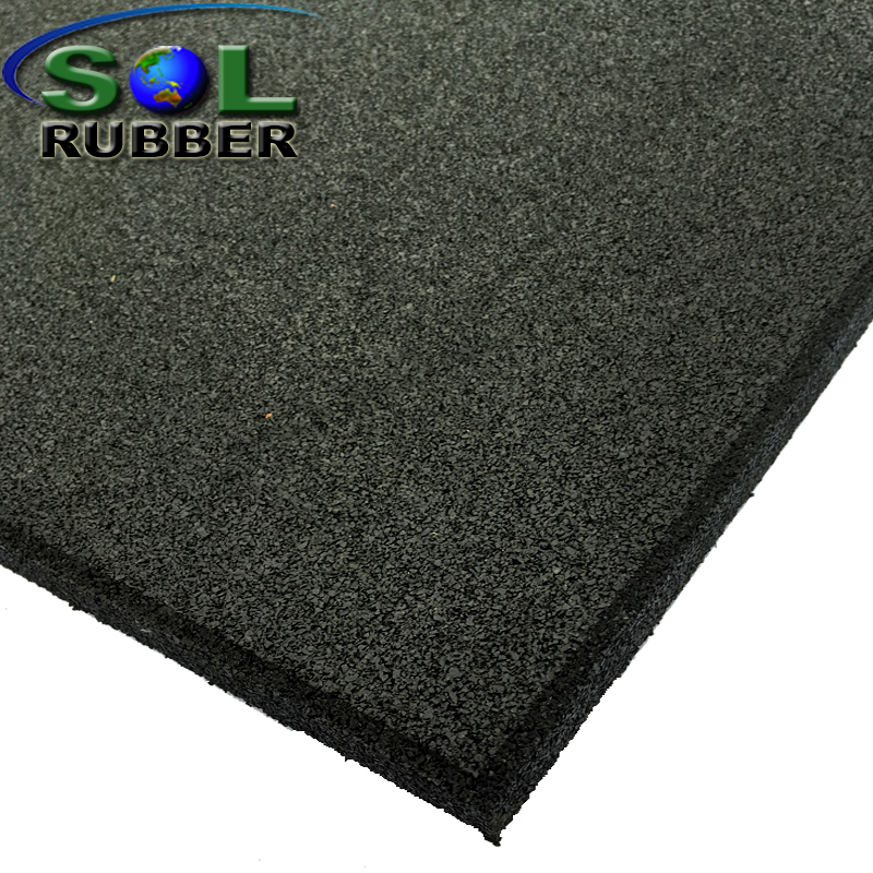 SOL RUBBER wholesale rubber gym flooring mat fine SBR granules surface, bigger SBR granules bottom