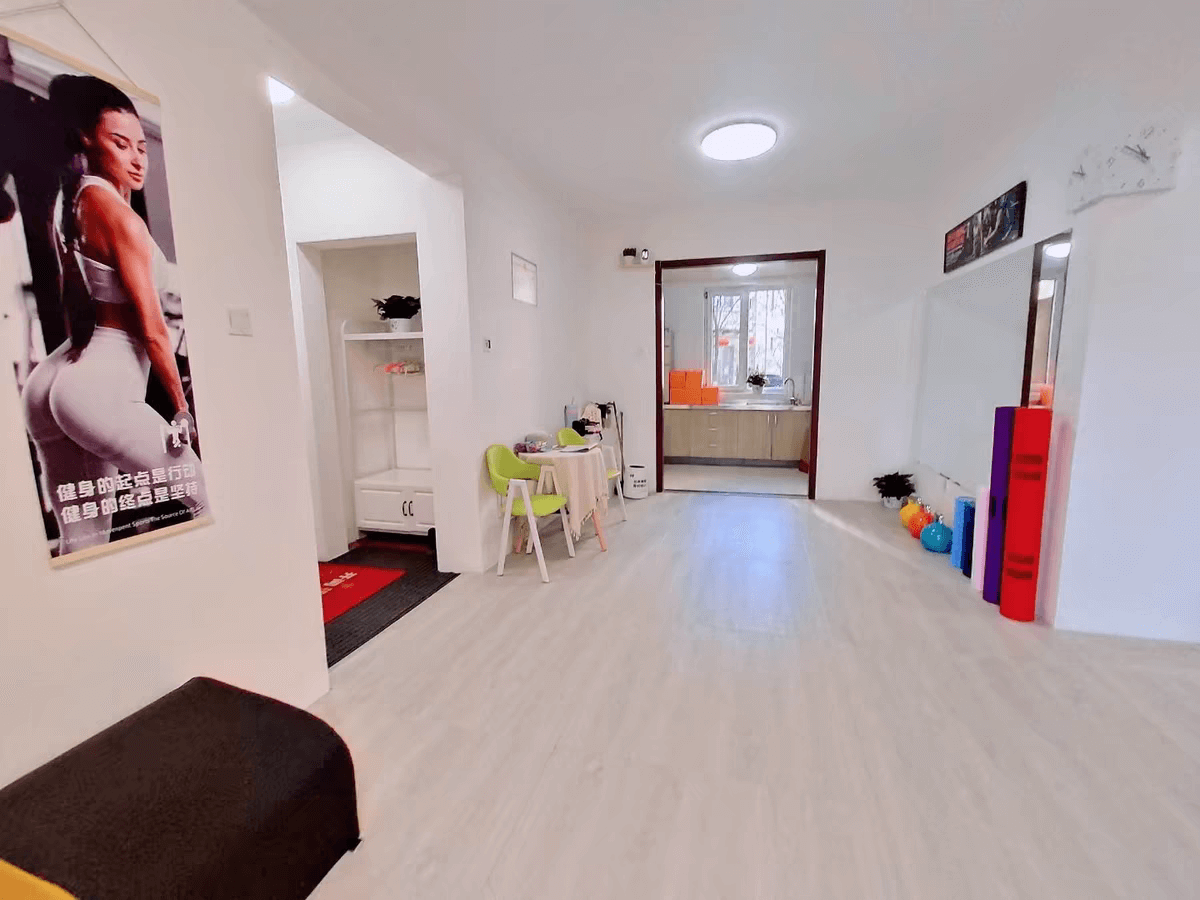 WOODEN GRAIN RUBBER FLOOR (15)