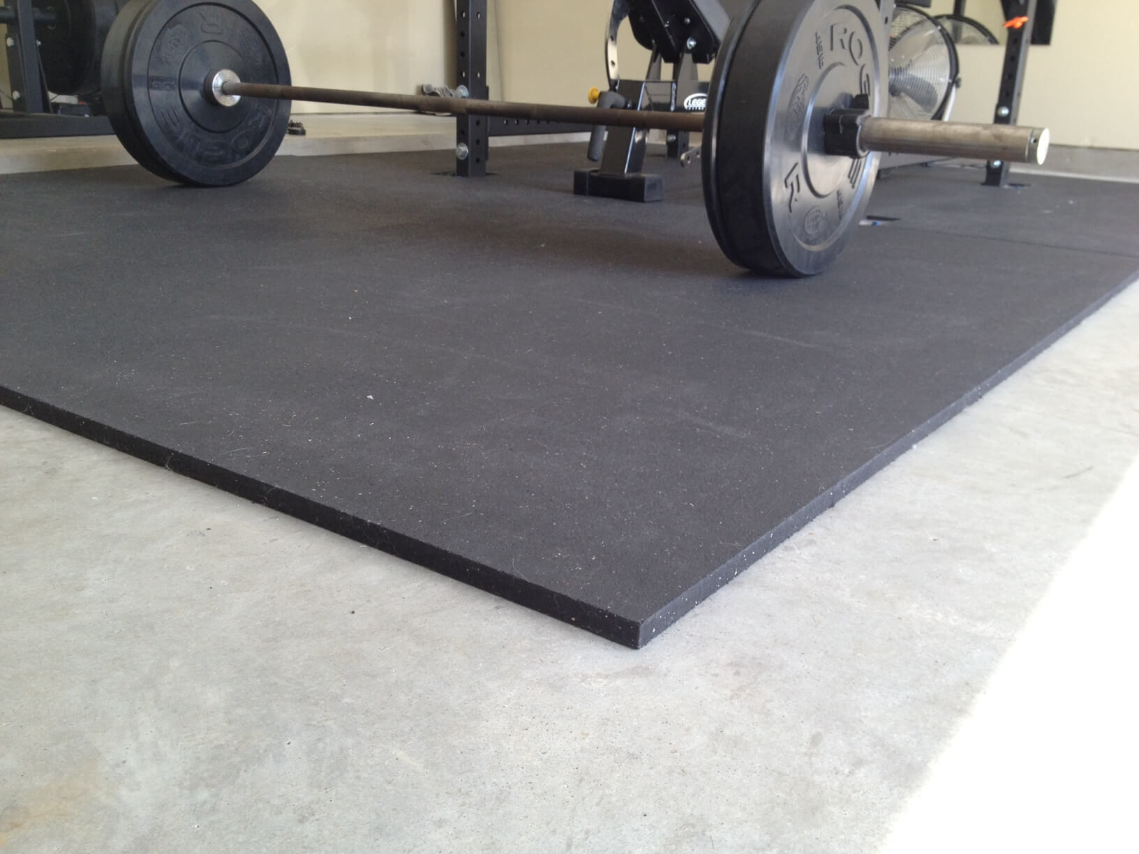 Black with Blue EPDM Flecks Gym Flooring Rubber Mat